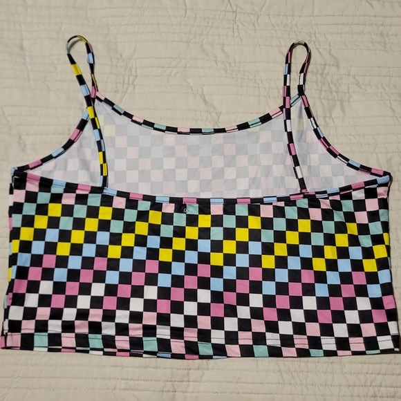 Checkered Tank - Picture 4 of 4